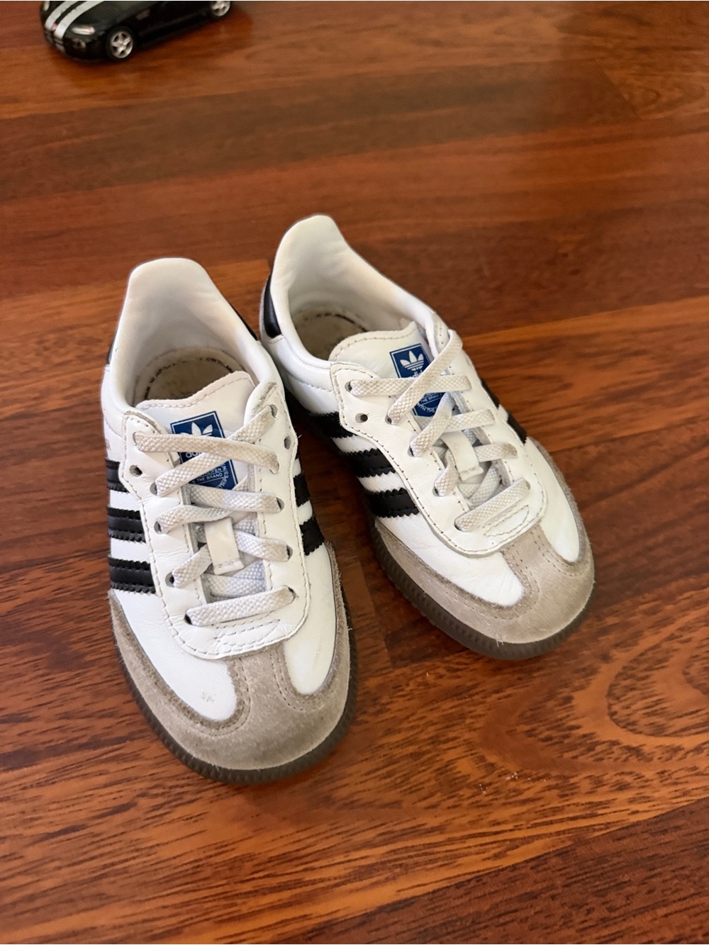 adidas Kids White, Black & Gray Retro Sneakers